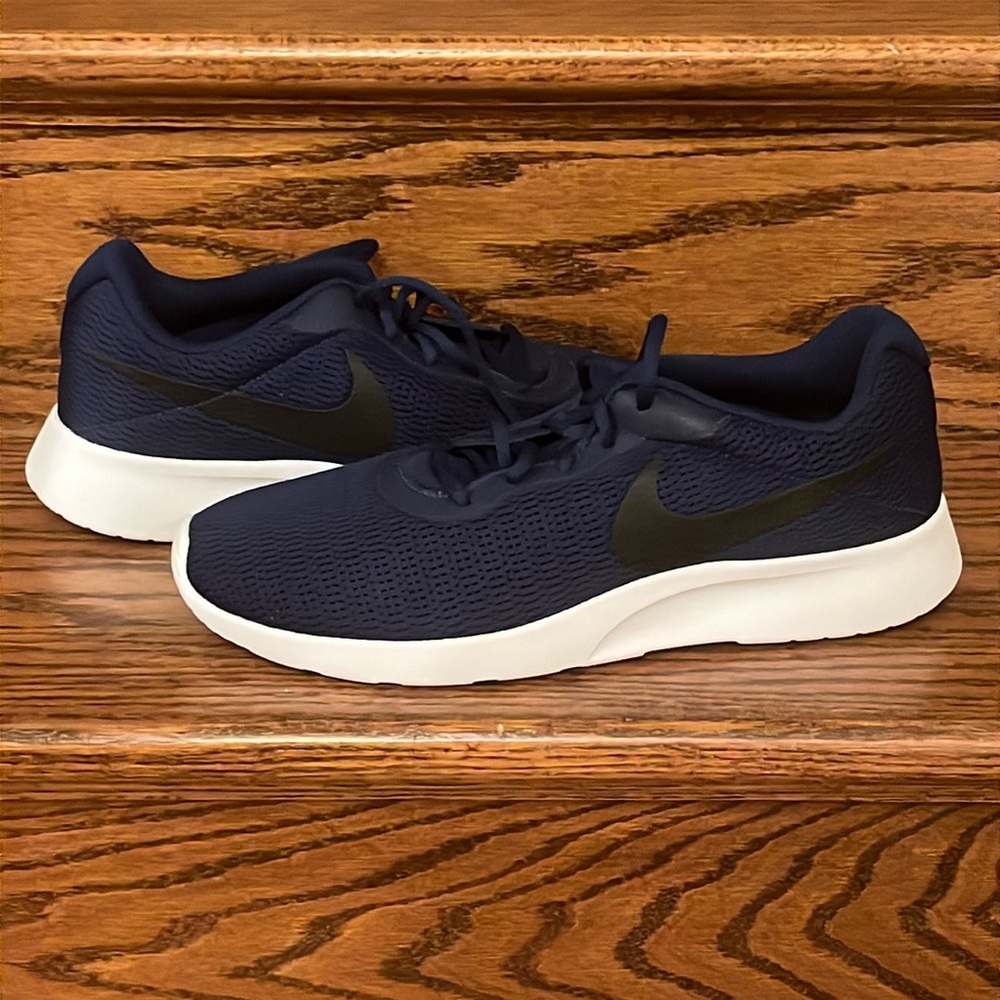 Men’s Nike tanjun sneakers